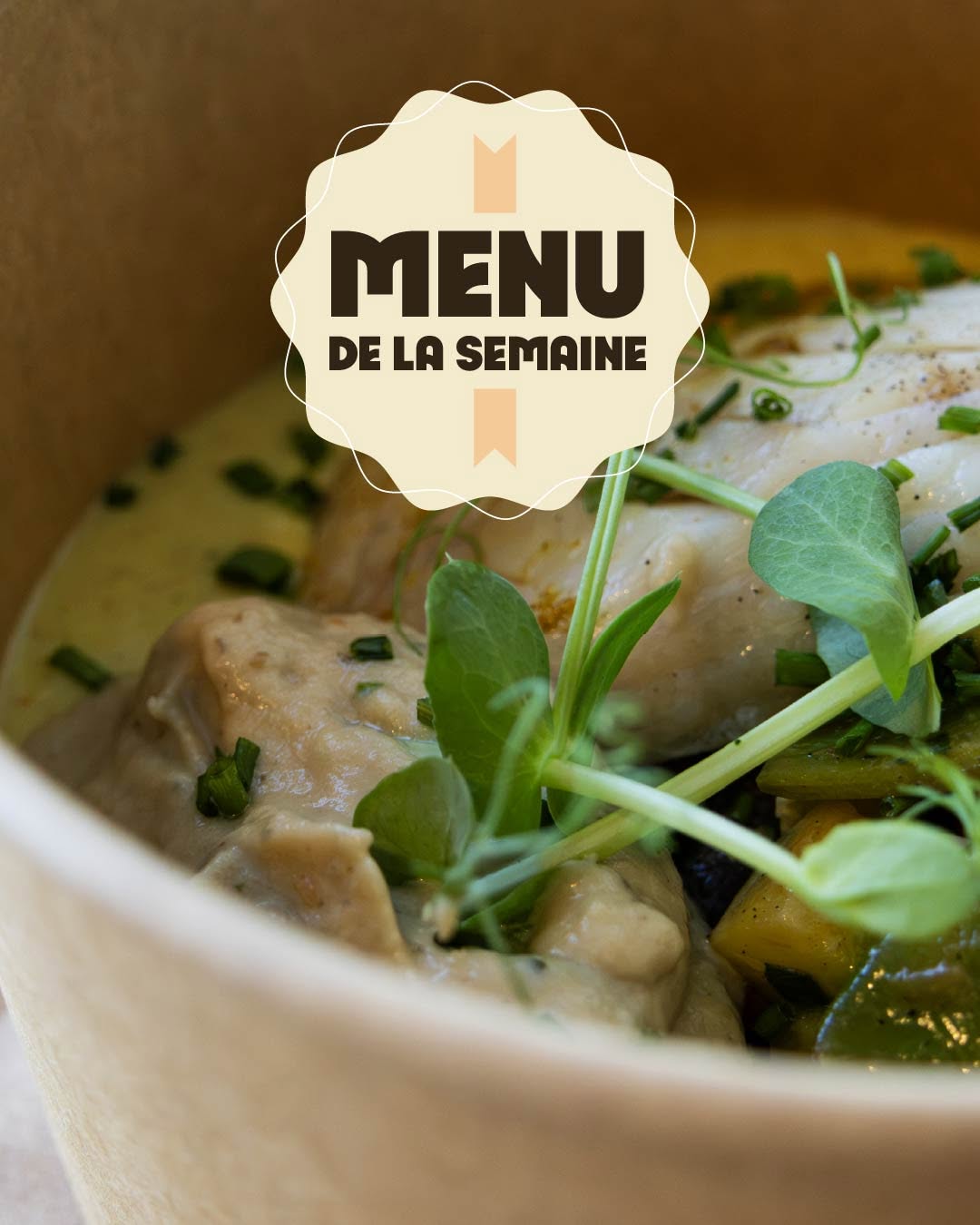 Plat du jour : poisson, crème et pousses